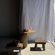 Petit stool, tabouret d'appoint en teck massif rectangulaire arrondie