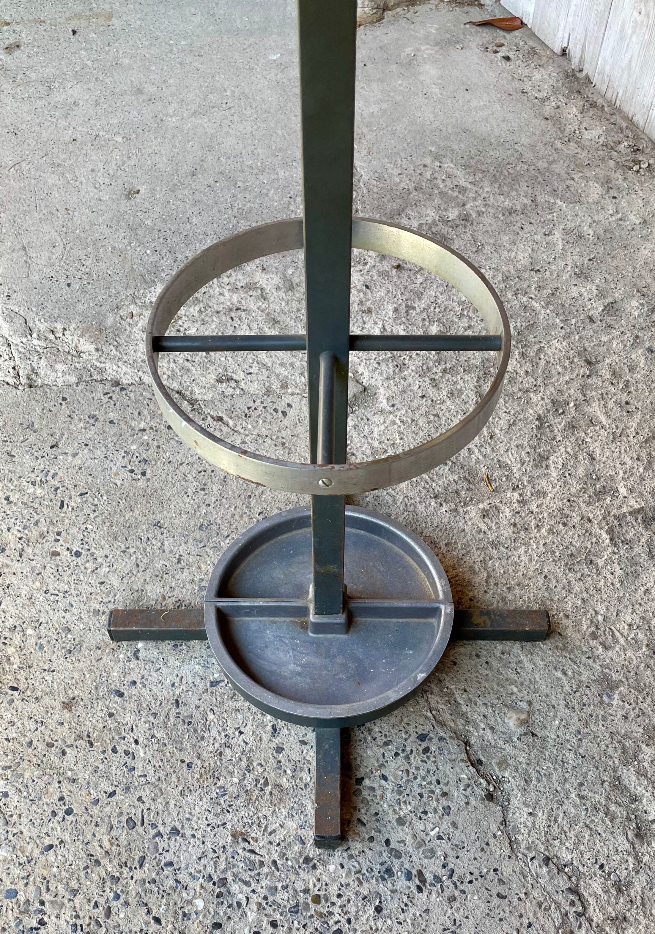 coat rack type "Maul Caligo" of the 80s