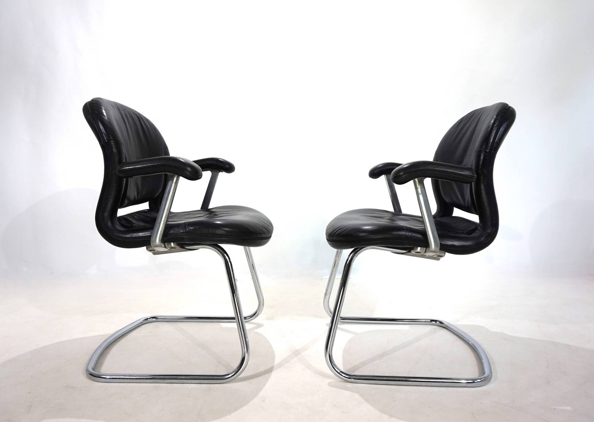 Lot de 2 chaises de bureau/salle à manger Herman Miller Equa par B. Stumpf & D. Chadwi