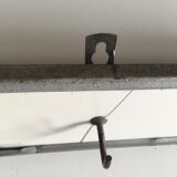 Patère USA hangs ceramic towel Amish 1930