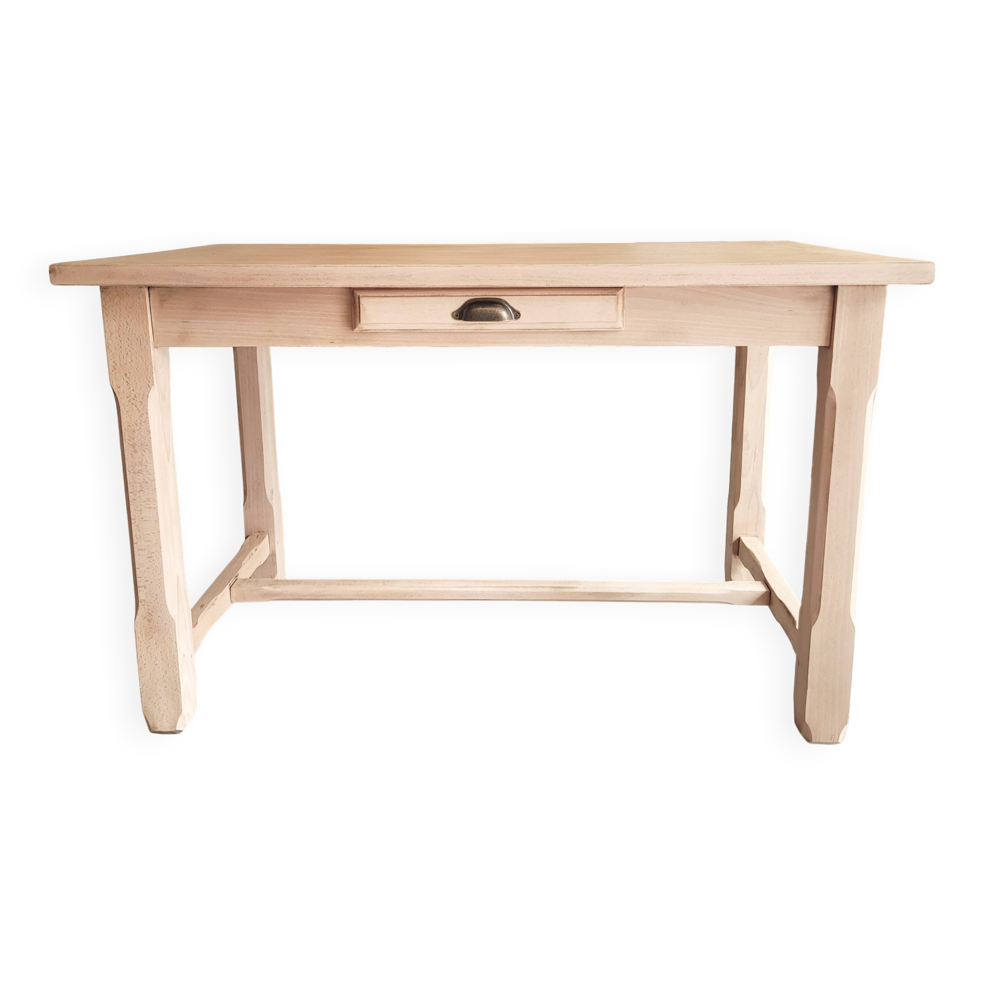 Farmhouse table