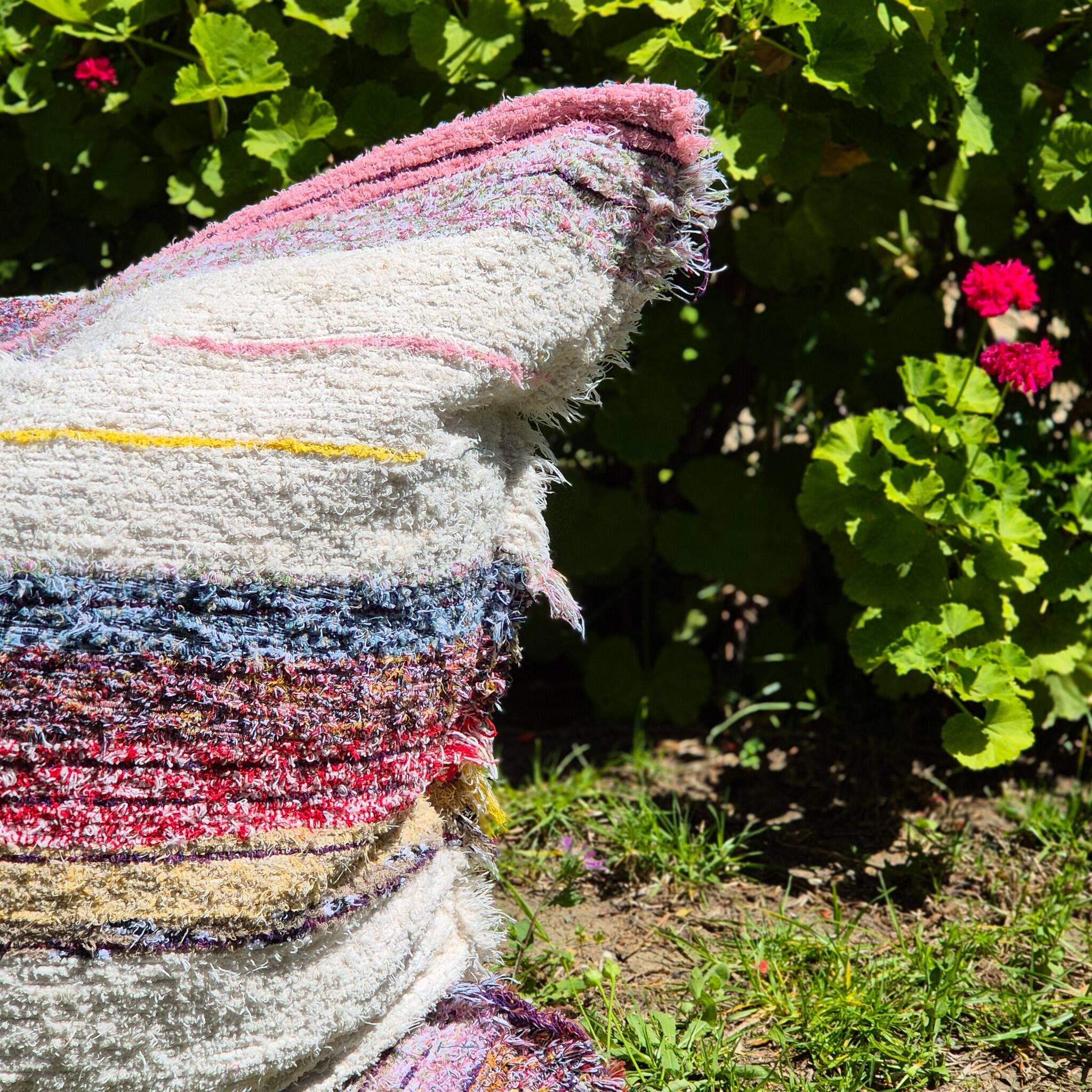 Housse de pouf artisanal - tissé main coton recyclé - 120 x 120
