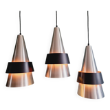 Lot de 3 suspensions scandinaves en aluminium, J. Hammerborg,  1960