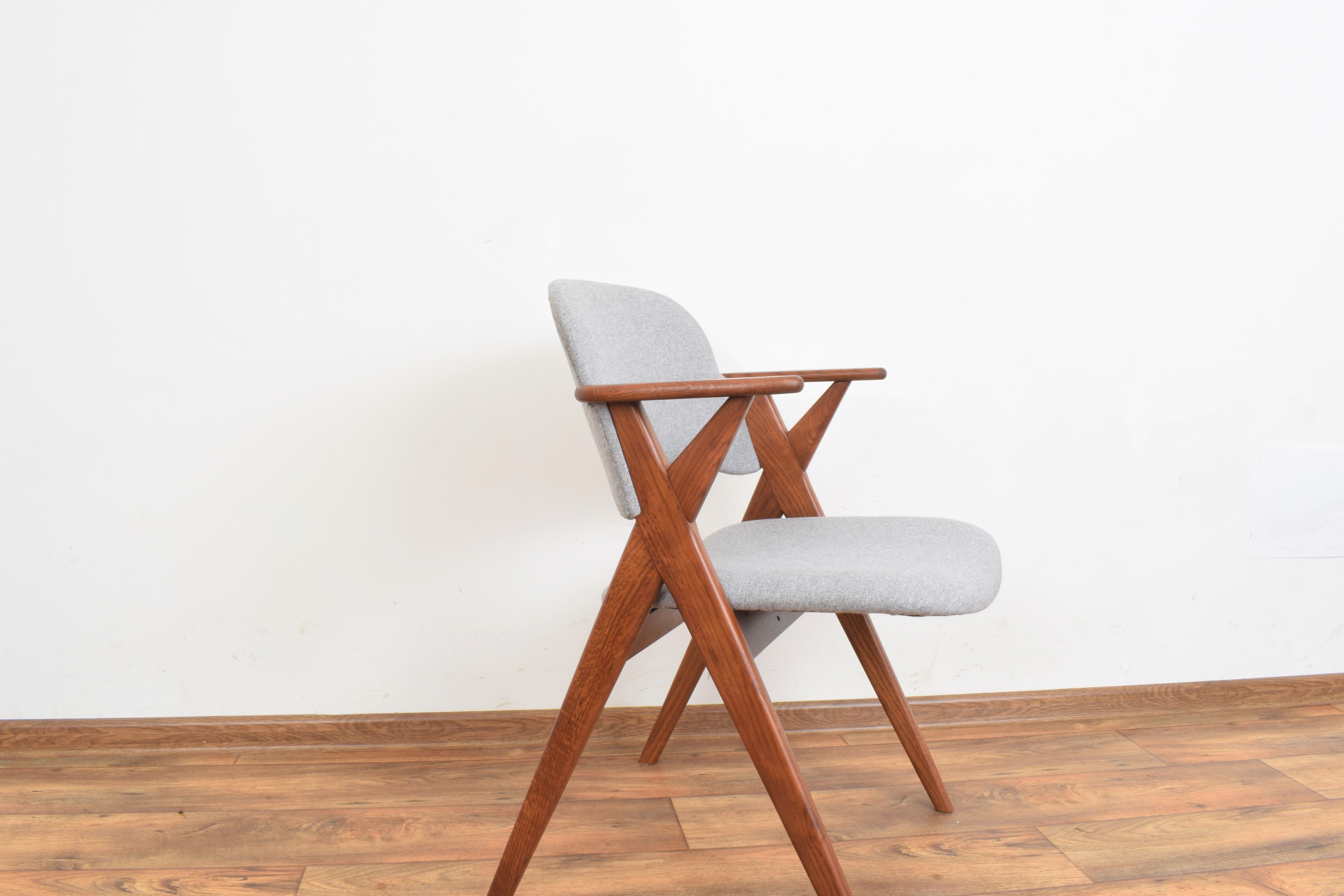 Mid-century danish oak armchair, 1960