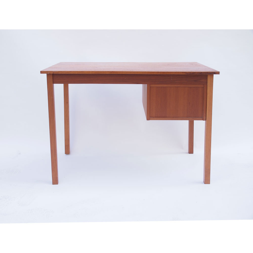 Danish Scandinavian desk, 2 drawers