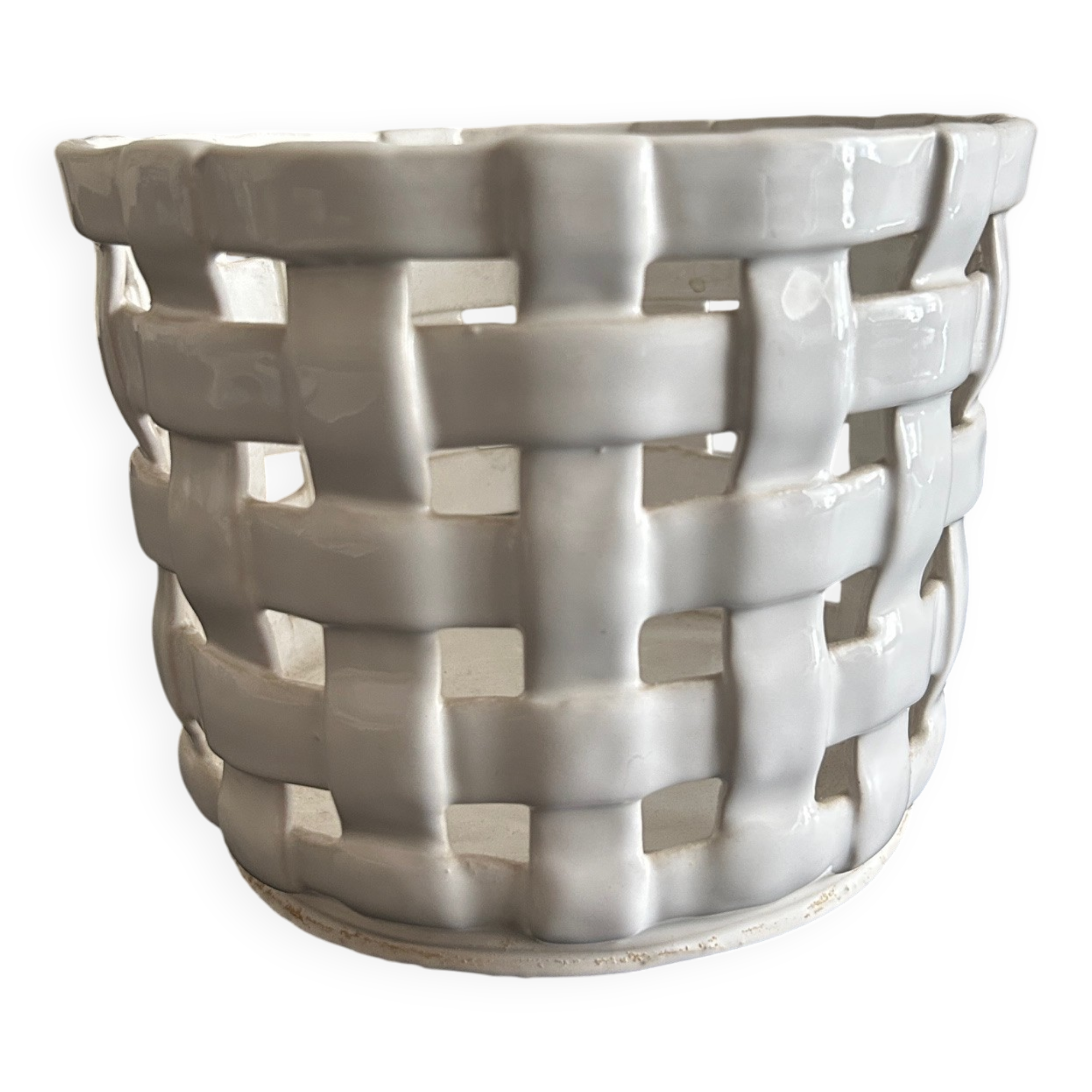 woven ceramic flowerpot