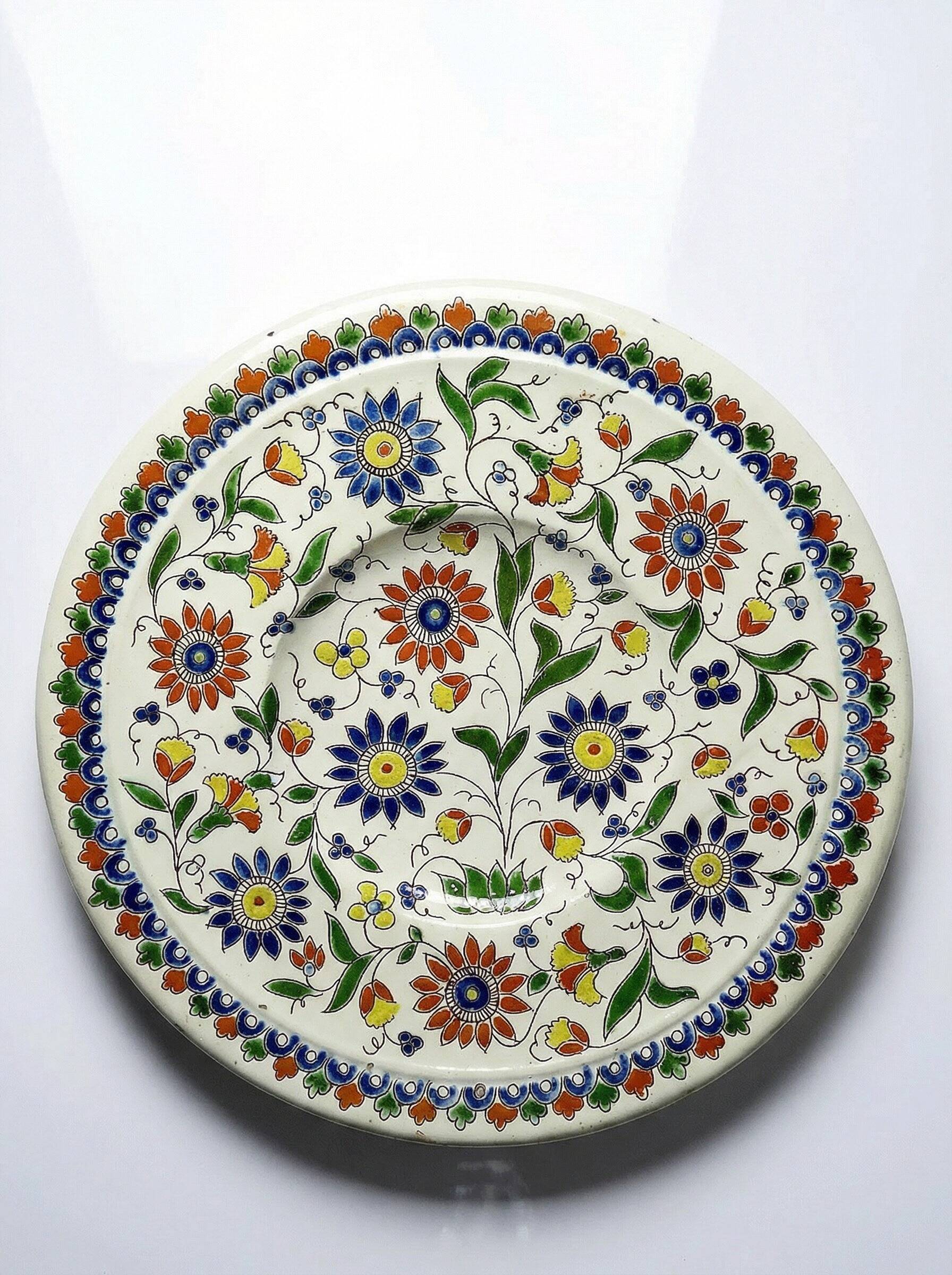 Thun enamel plate signed Schoch-Läderach, antique, Swiss, handcrafted and rare.