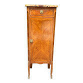 Small narrow transitional style furniture.