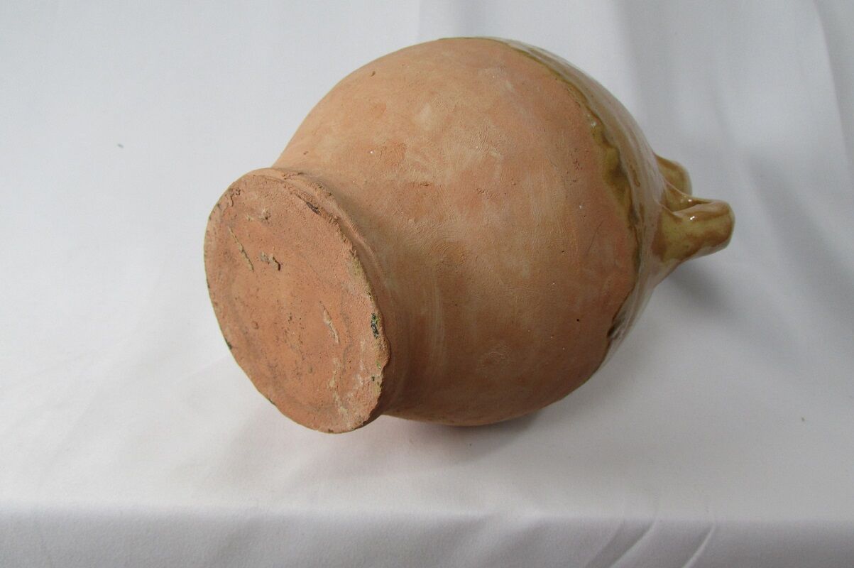 Small terracotta jug, chevrette gargoulette