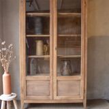 Armoire bibliotheque vitrée parisienne