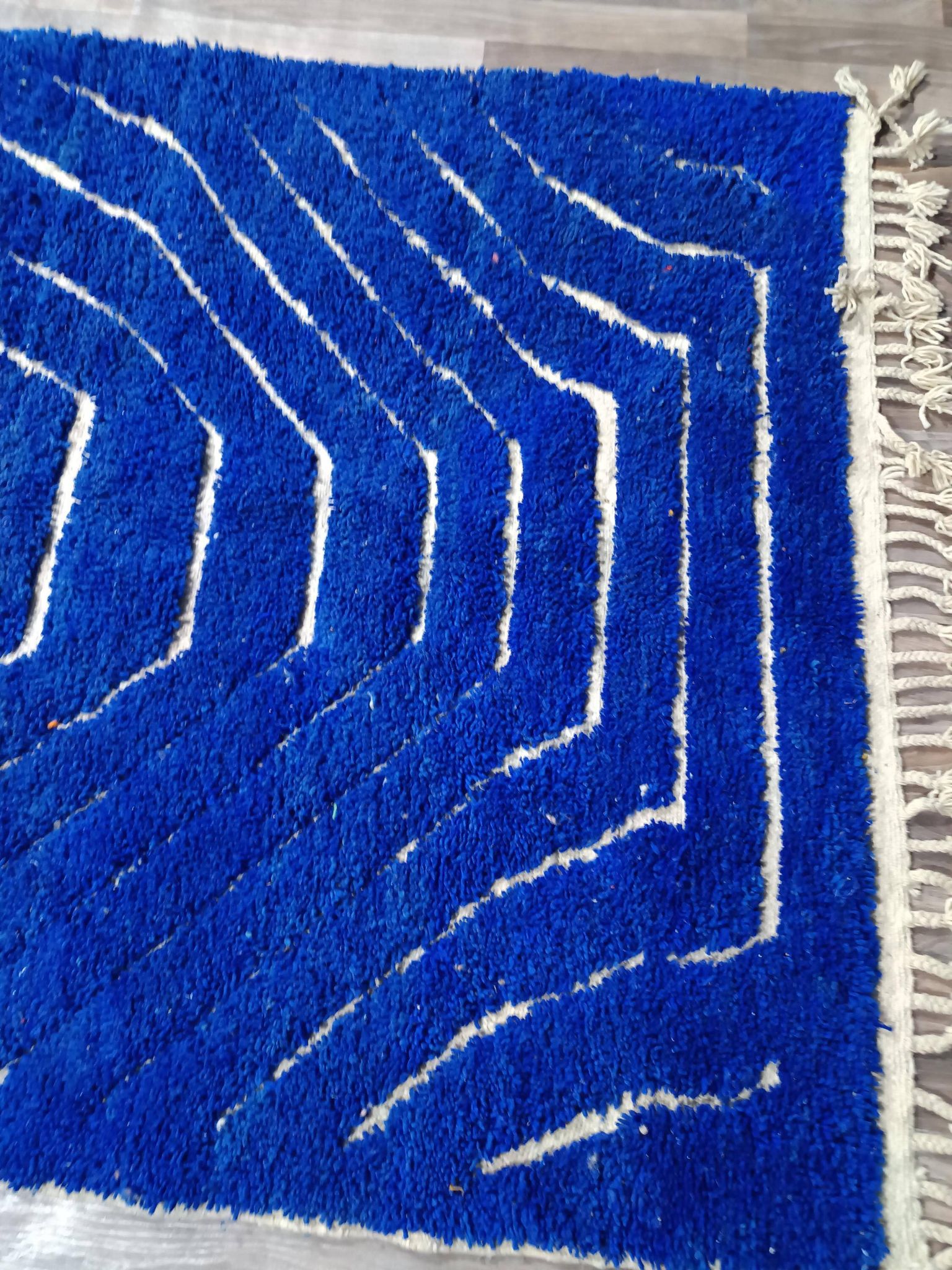 Moroccan rug in natural wool 2.5x1.5 m