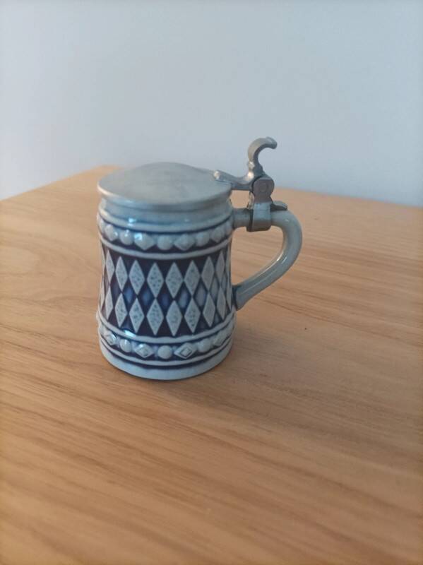 Miniature beer mug