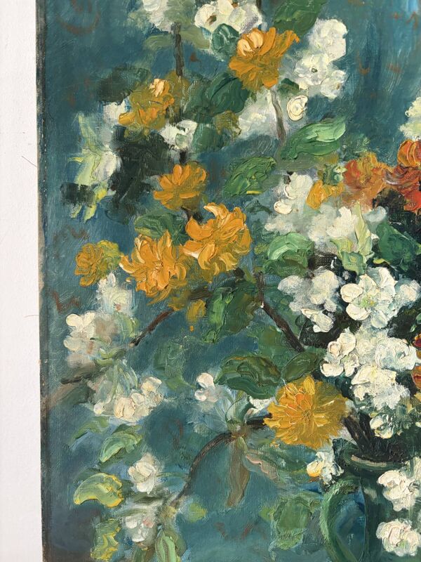 Bouquet de fleurs avec théière, huile sur toile signée