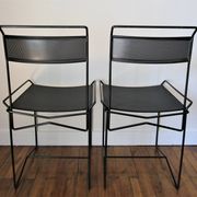 Paire de chaises acier métal perforé design années 80