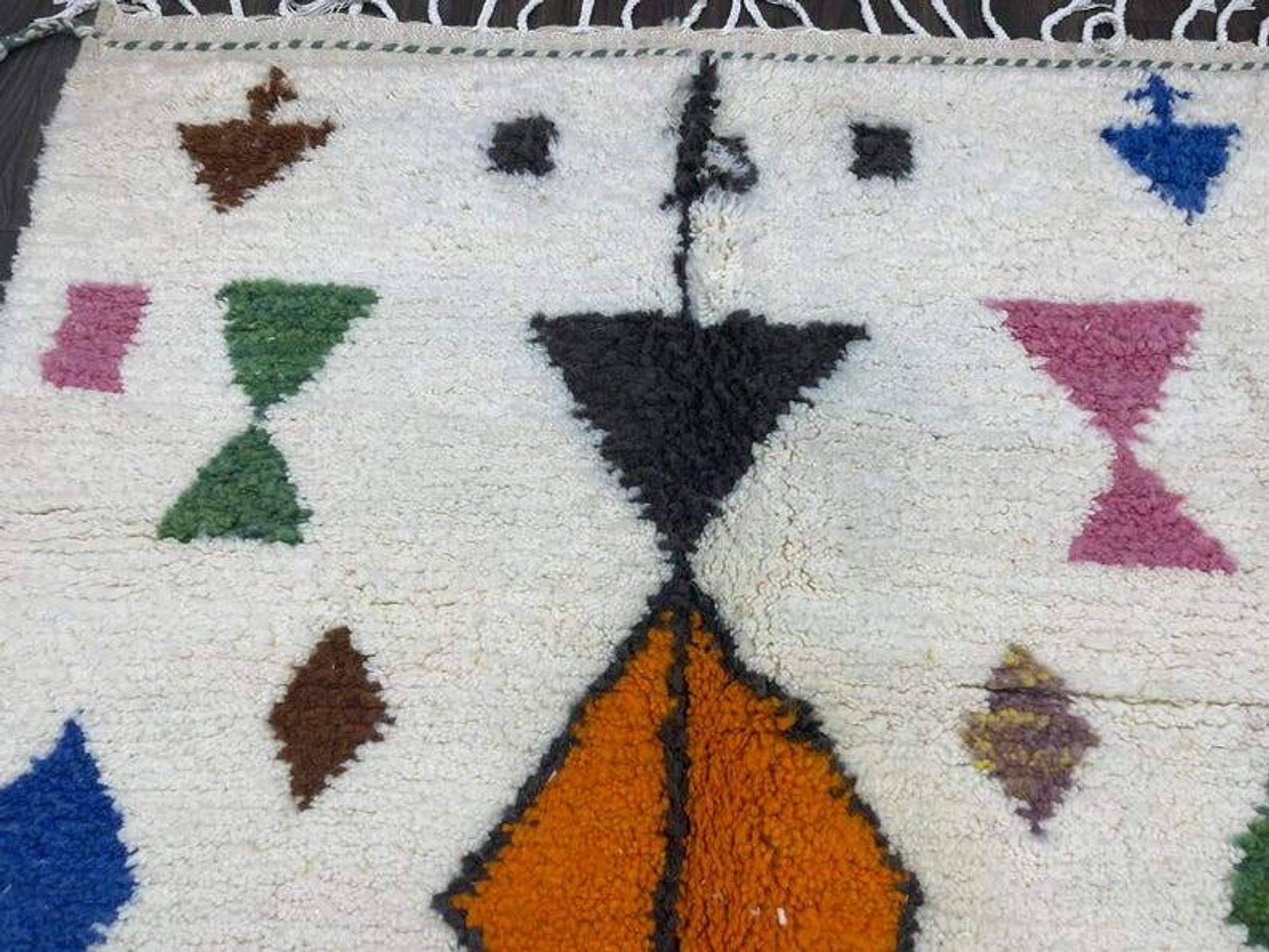 Berber Moroccan rug 250cm x 150cm