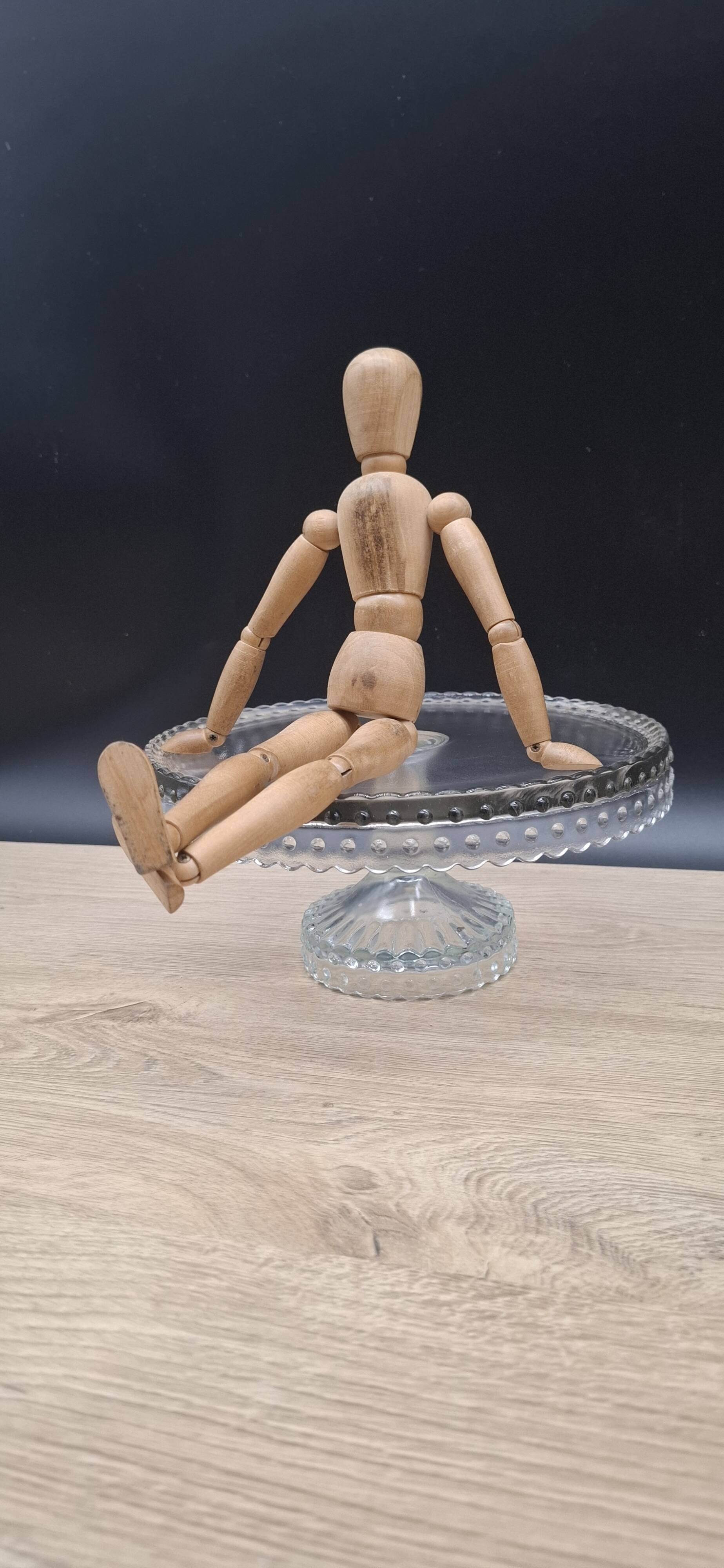 Transparent cake dish balls 04