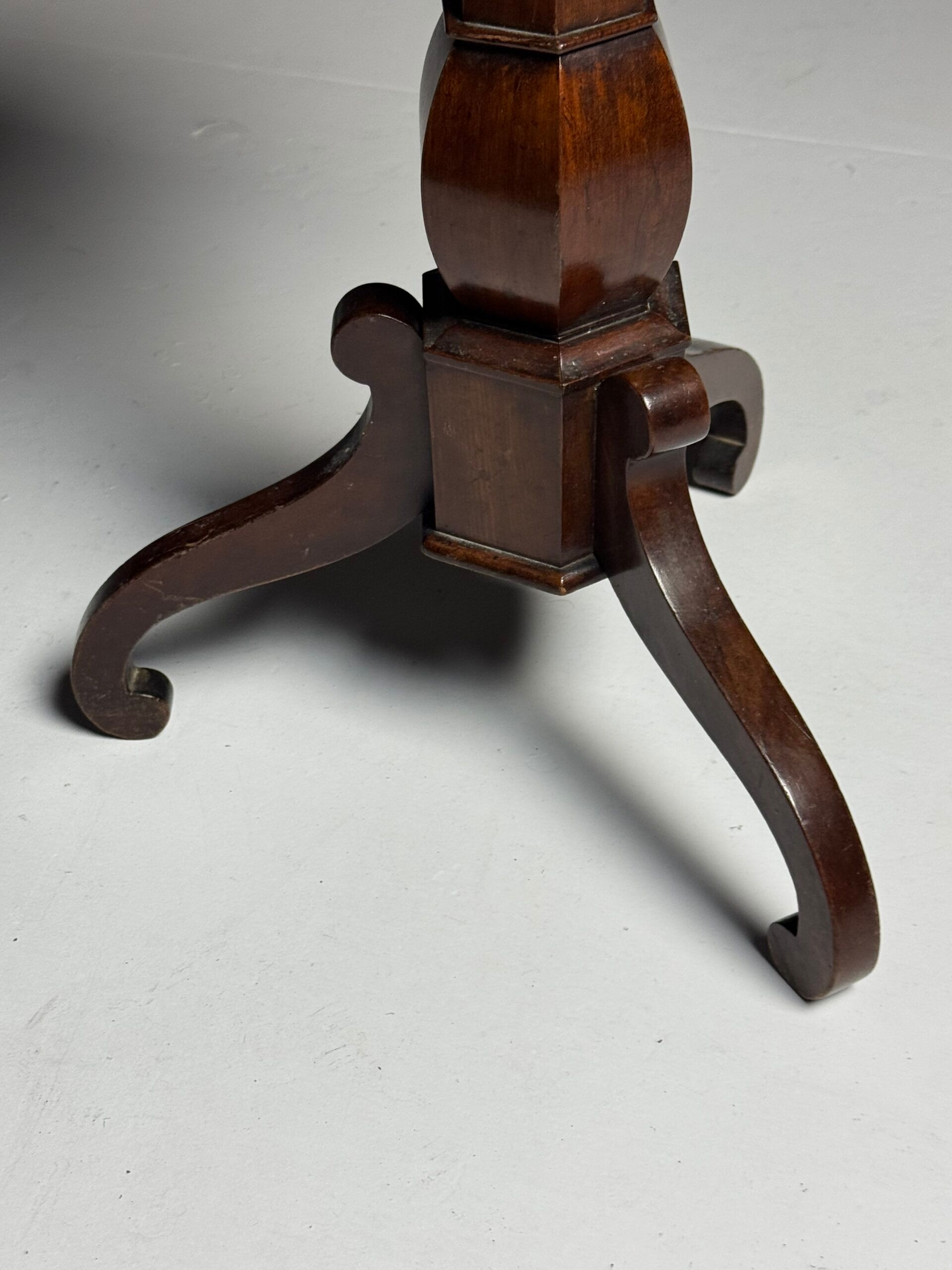 Marquetry side table ca. 1900