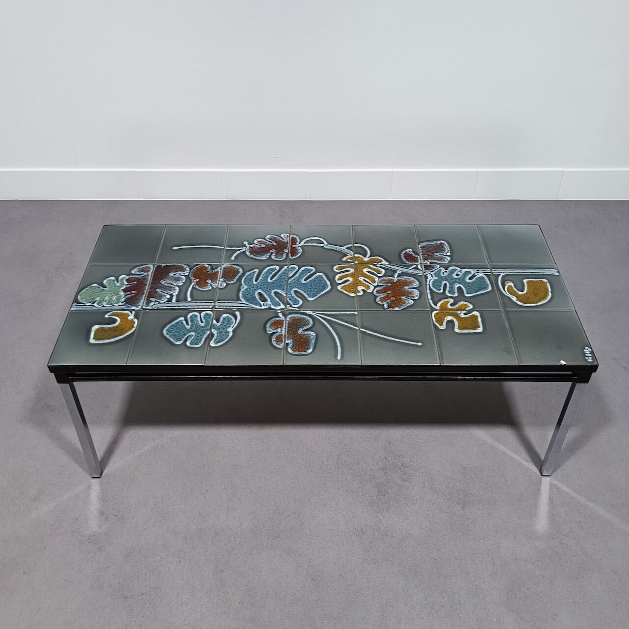 Table à carreaux vintage