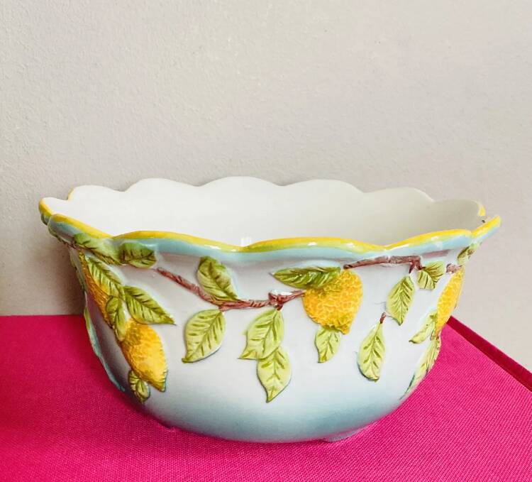 Ceramic cup decorated with lemons in relief, artist GV, 20th century