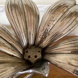 Metal flower ashtray 70s