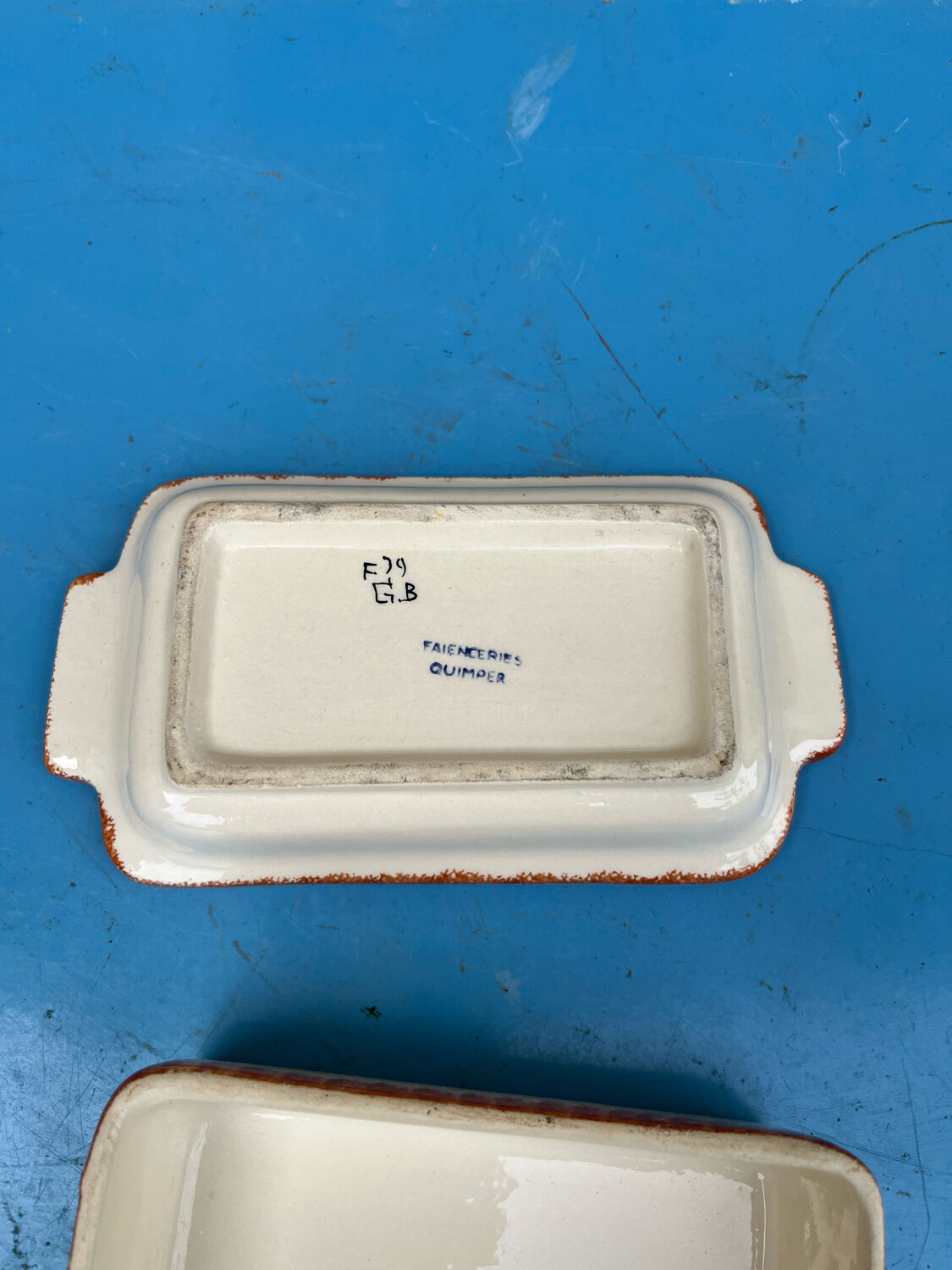 Butter dish Quimper