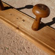 School wall coat - solid wooden rail of 10 patères