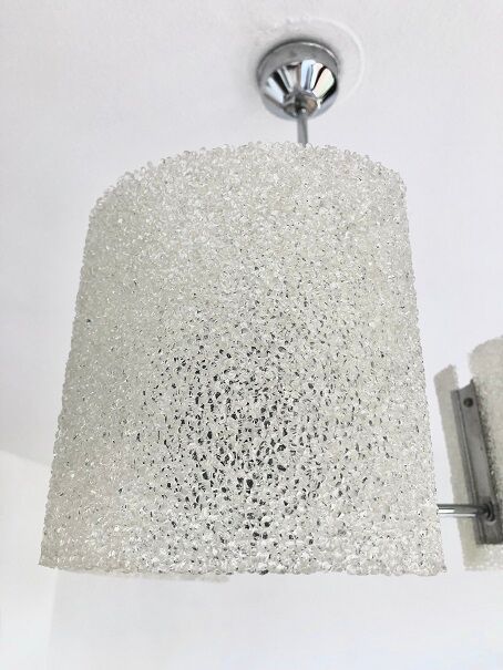 Lustre 3 feux en perspex des années 60