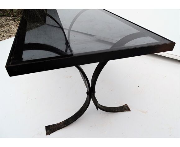 Table basse en fer forgé et verre fumé | Selency