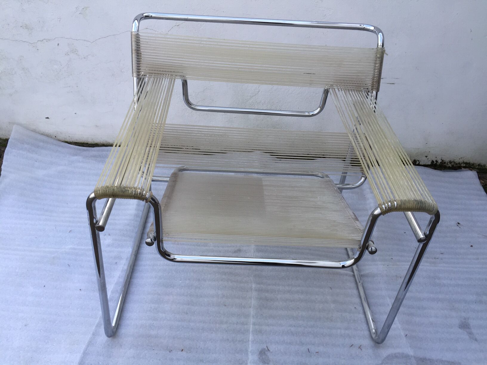 B3 Wassily armchair in scoubidou by Marcel Breuer