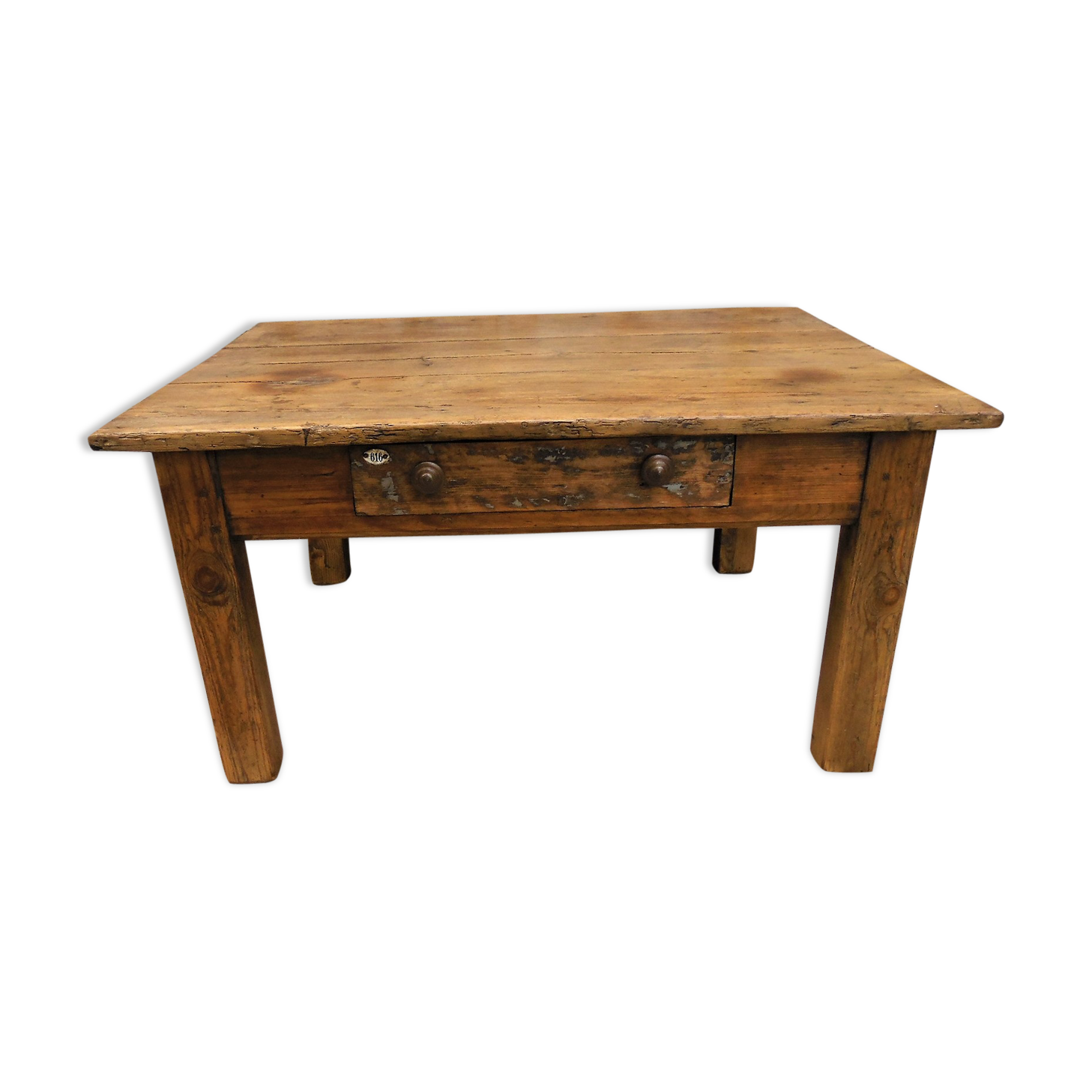 Ancienne table basse en bois avec tiroir central