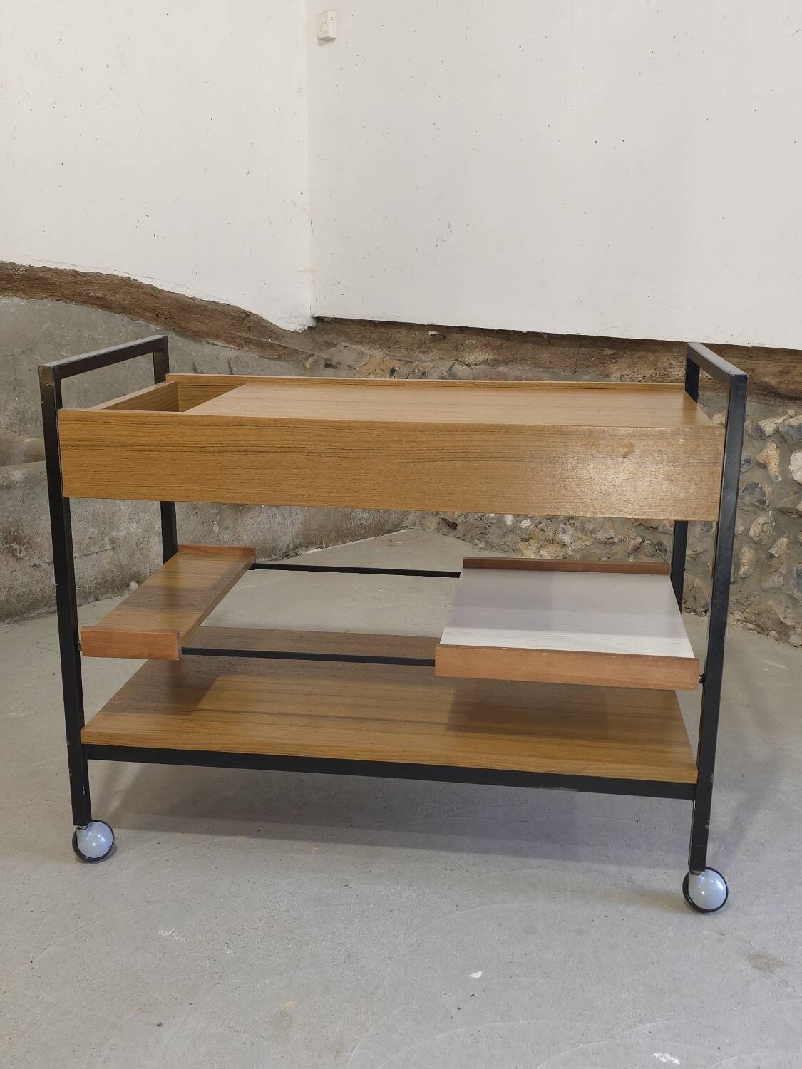 Pierre Guariche serving trolley circa 1960