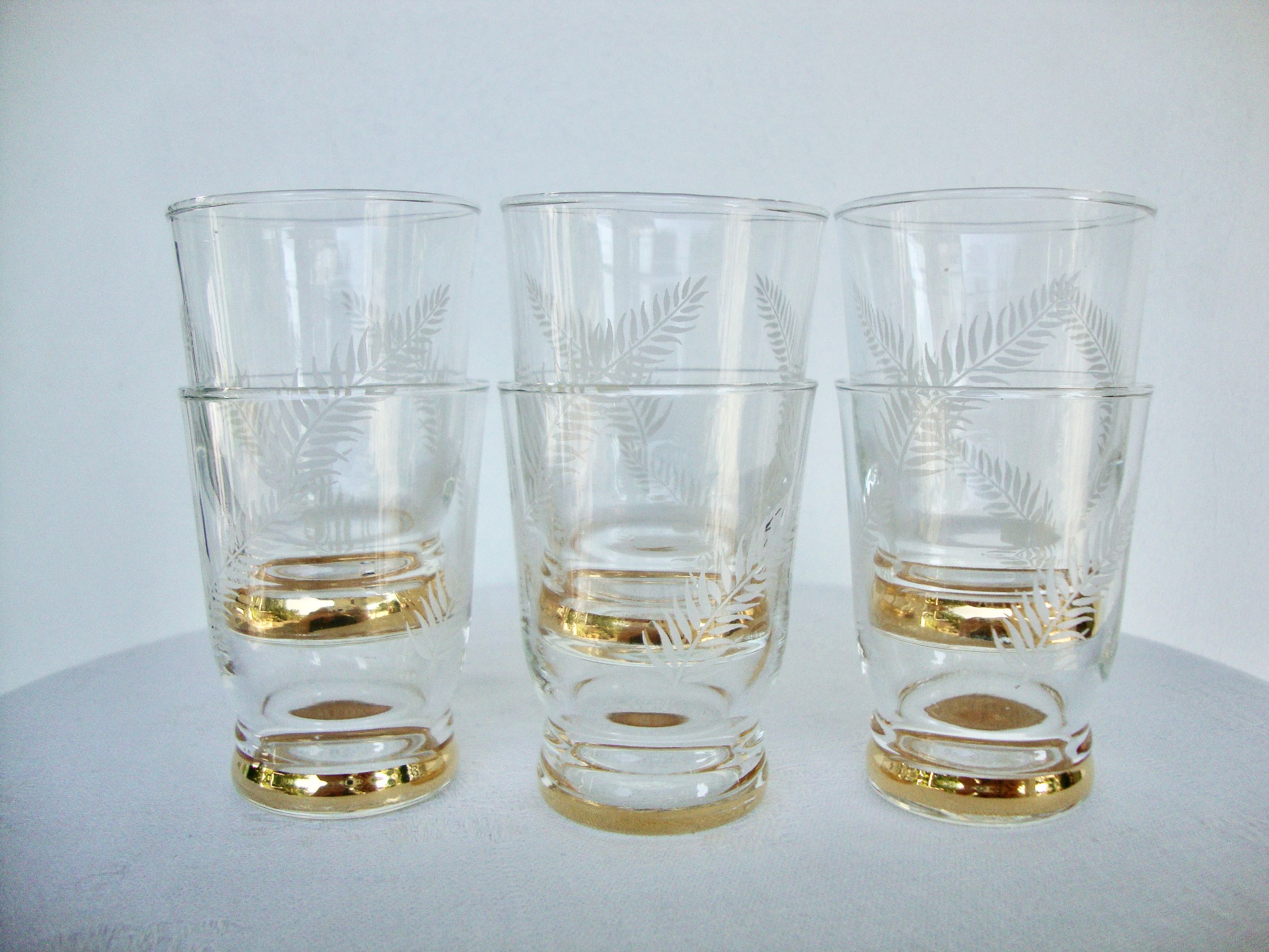 Set of 6 glasses feathered cups