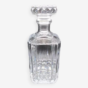 Contemporary crystal whisky decanter