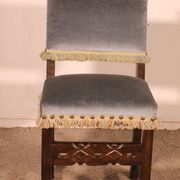 12 chaises espagnoles en hêtre