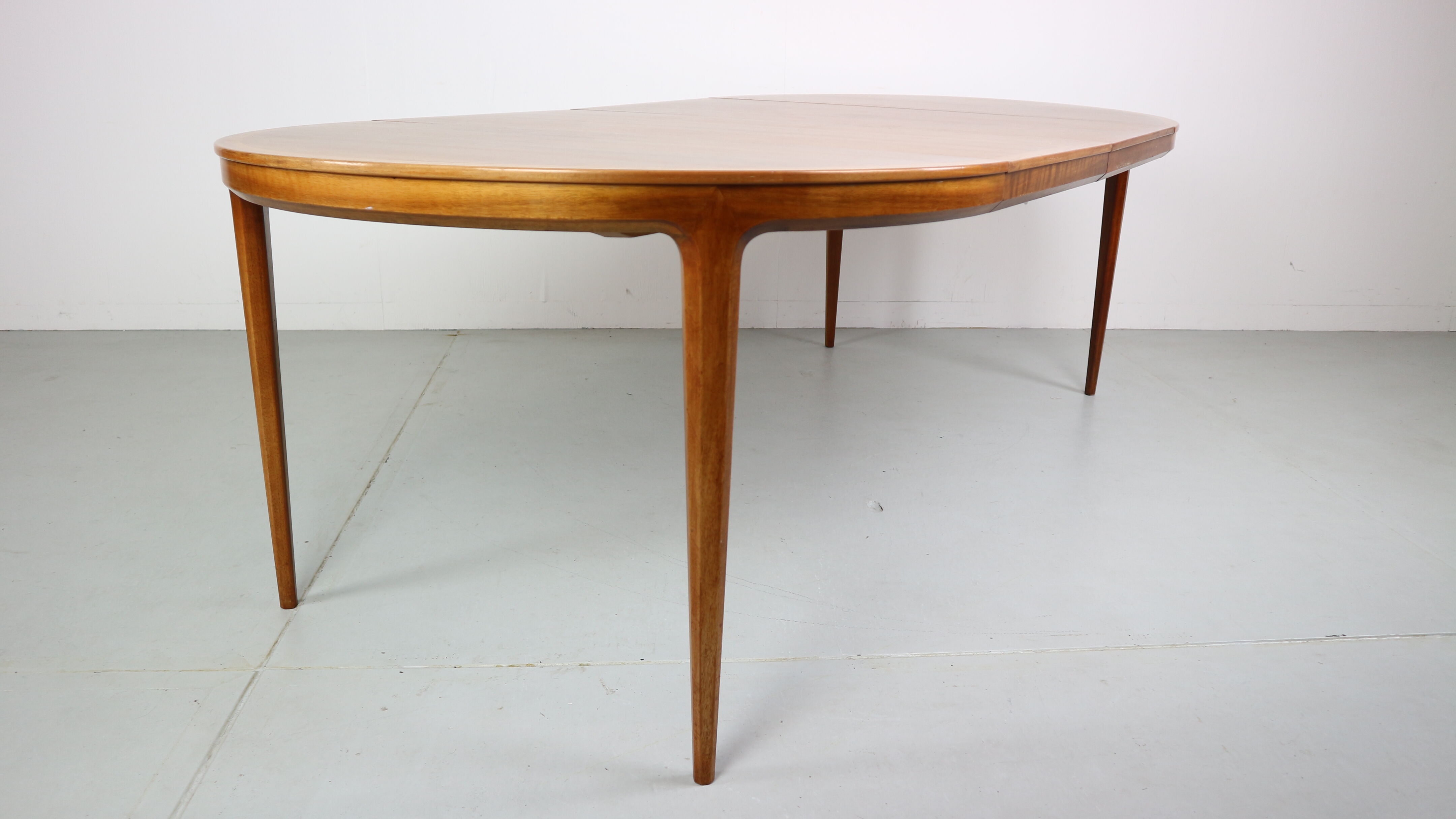 Swedish walnut dining table by B. Fridhagen for Bodafors, 1960s