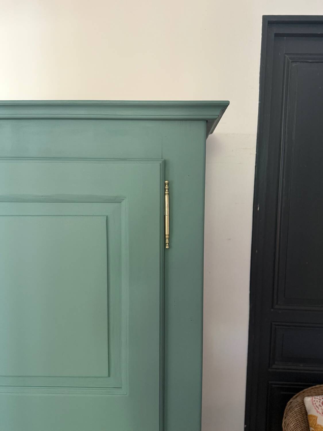 Solid wood cupboard
