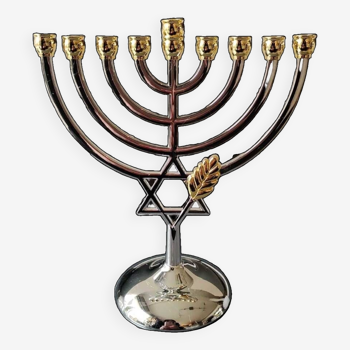 Menorah/Jewish/Hebrew candlestick with 9 arms of light. Hanukkah. BRTAGG. Star of David/Ears of wheat in pediment. Zinc alloy. 18.5 x 16 cm