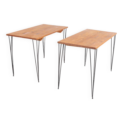 Paire de tables en pin massif et acier noir, Suède 1960