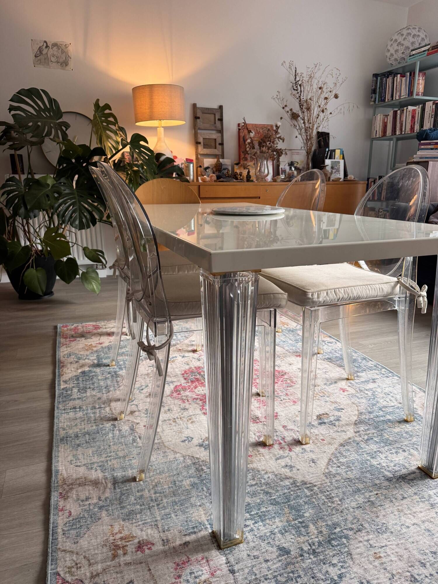Kartell TopTop Table Philippe Starck – white glass – iconic design