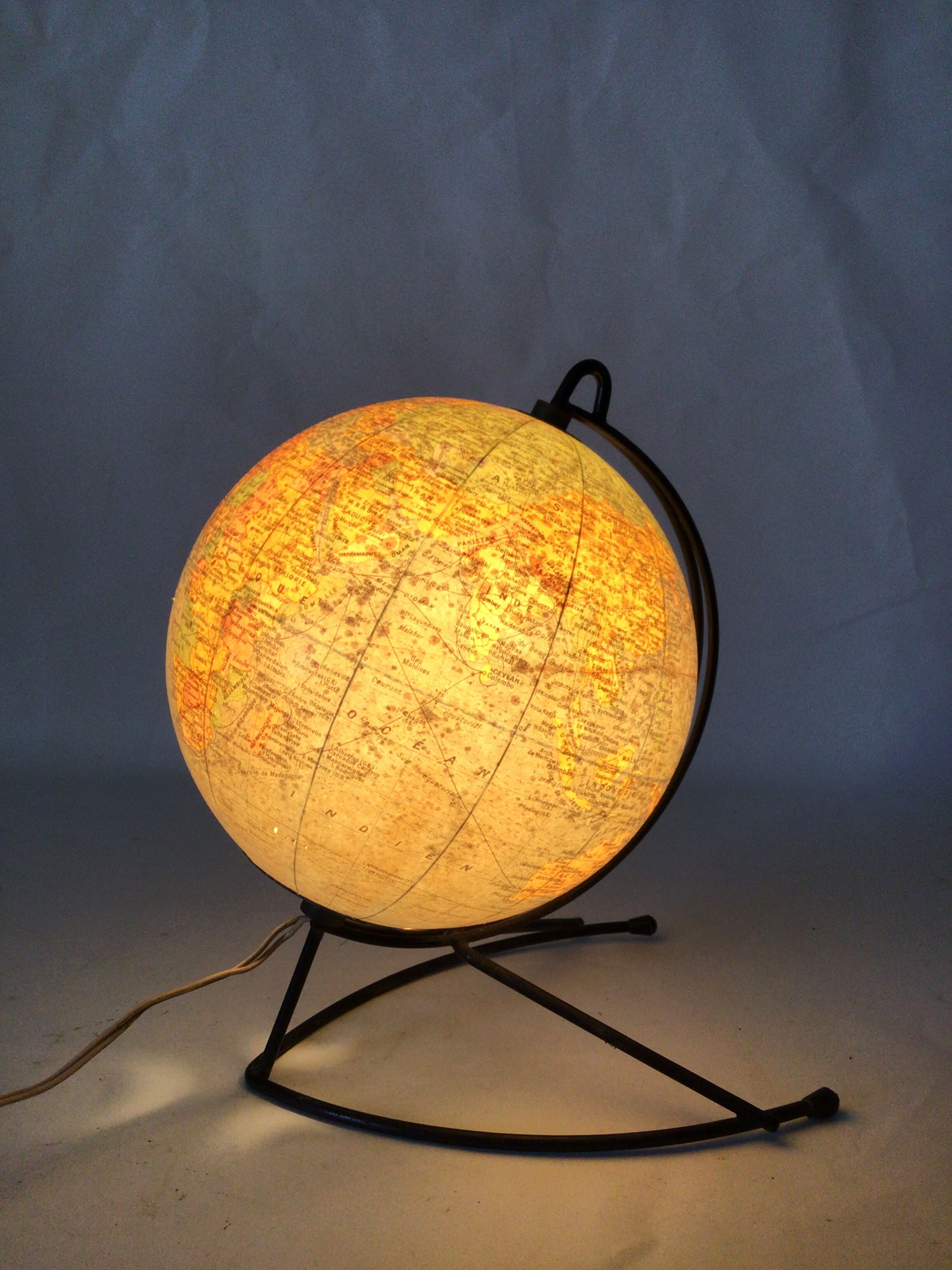 Luminous globe Girard and Barrère 1950-60