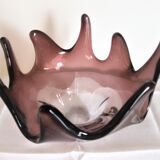 Crystal vase in the shape of a jellyfish, eggplant color with a gradient background