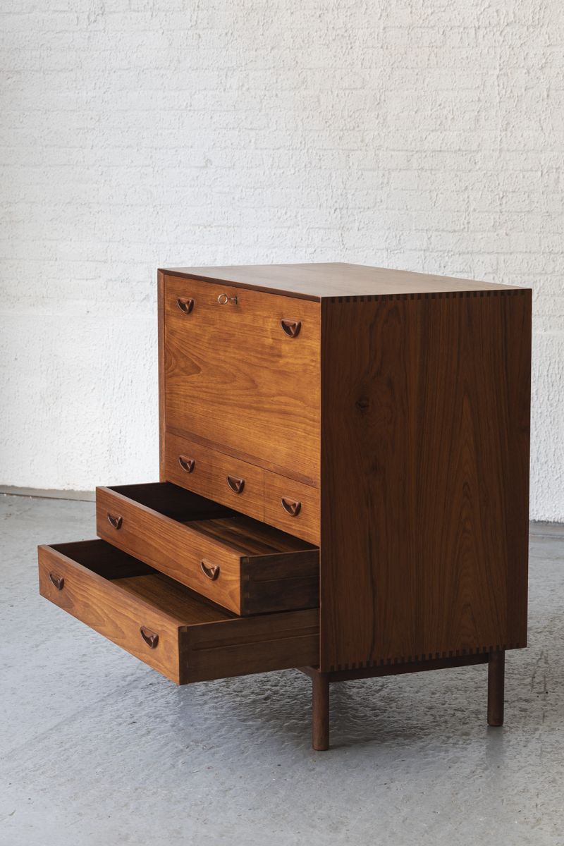 Cabinet par Peter Hvidt & Orla Mølgaard Nielsen pour Søbørg mobler, Danemark, années 1950