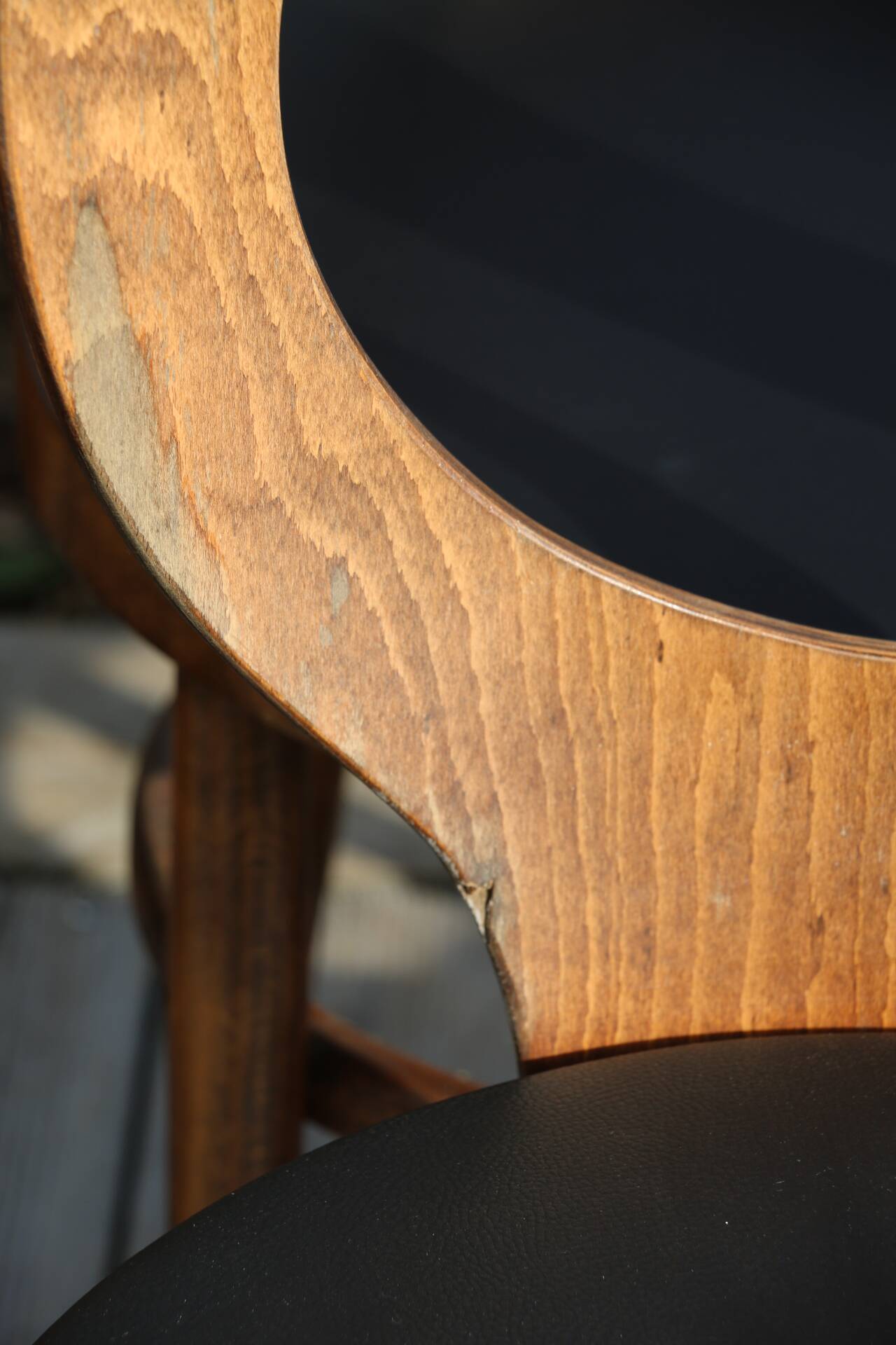 6 BAUMANN seagull chairs dark beech black skai