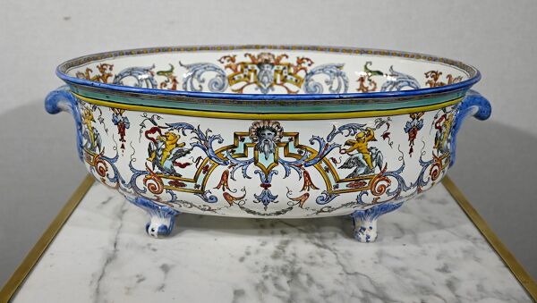 Jardinière en faïence de gien, style renaissance – début xxe
