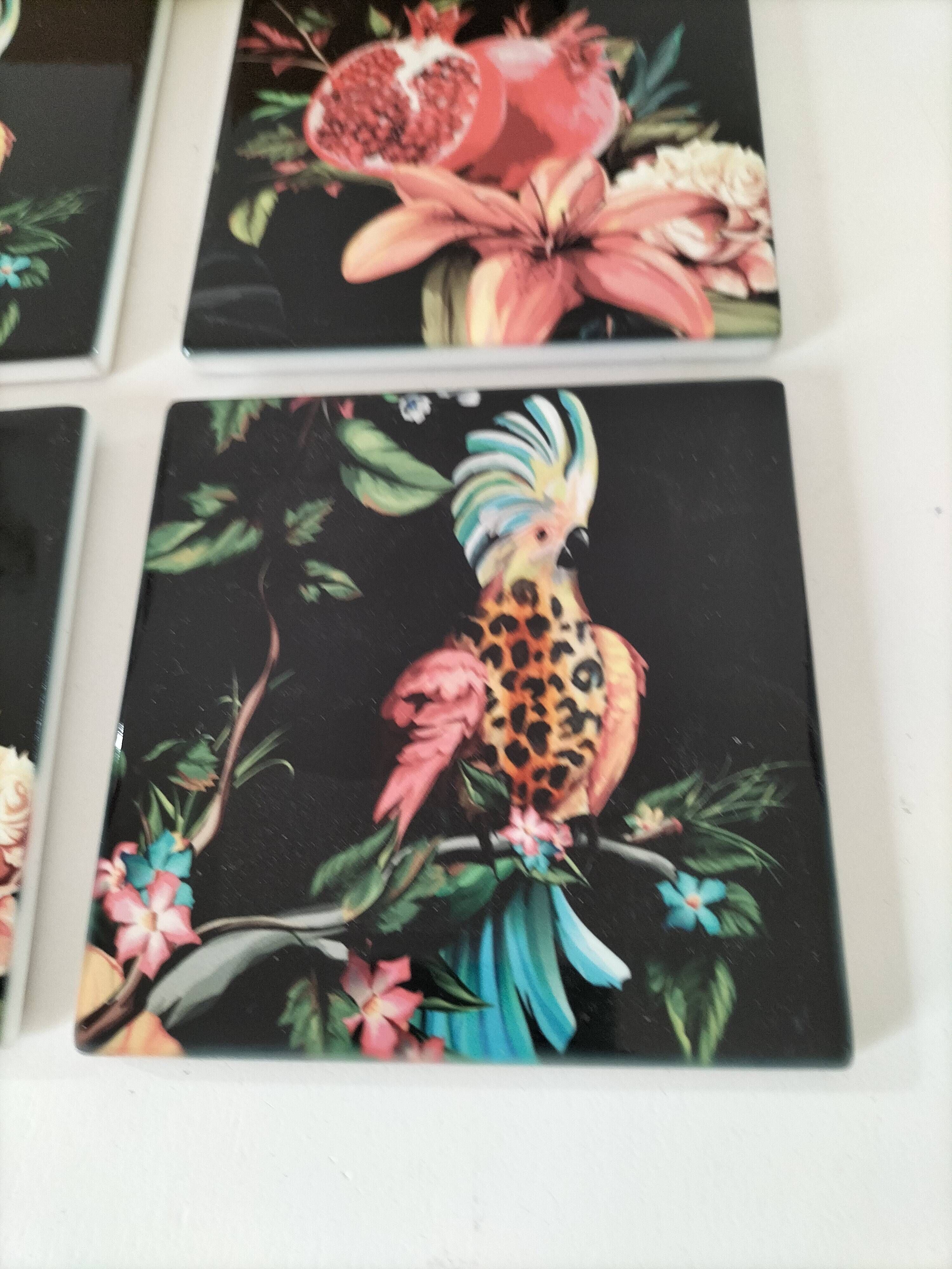 4 Orval coasters – Exotic decor with parrots and pomegranates