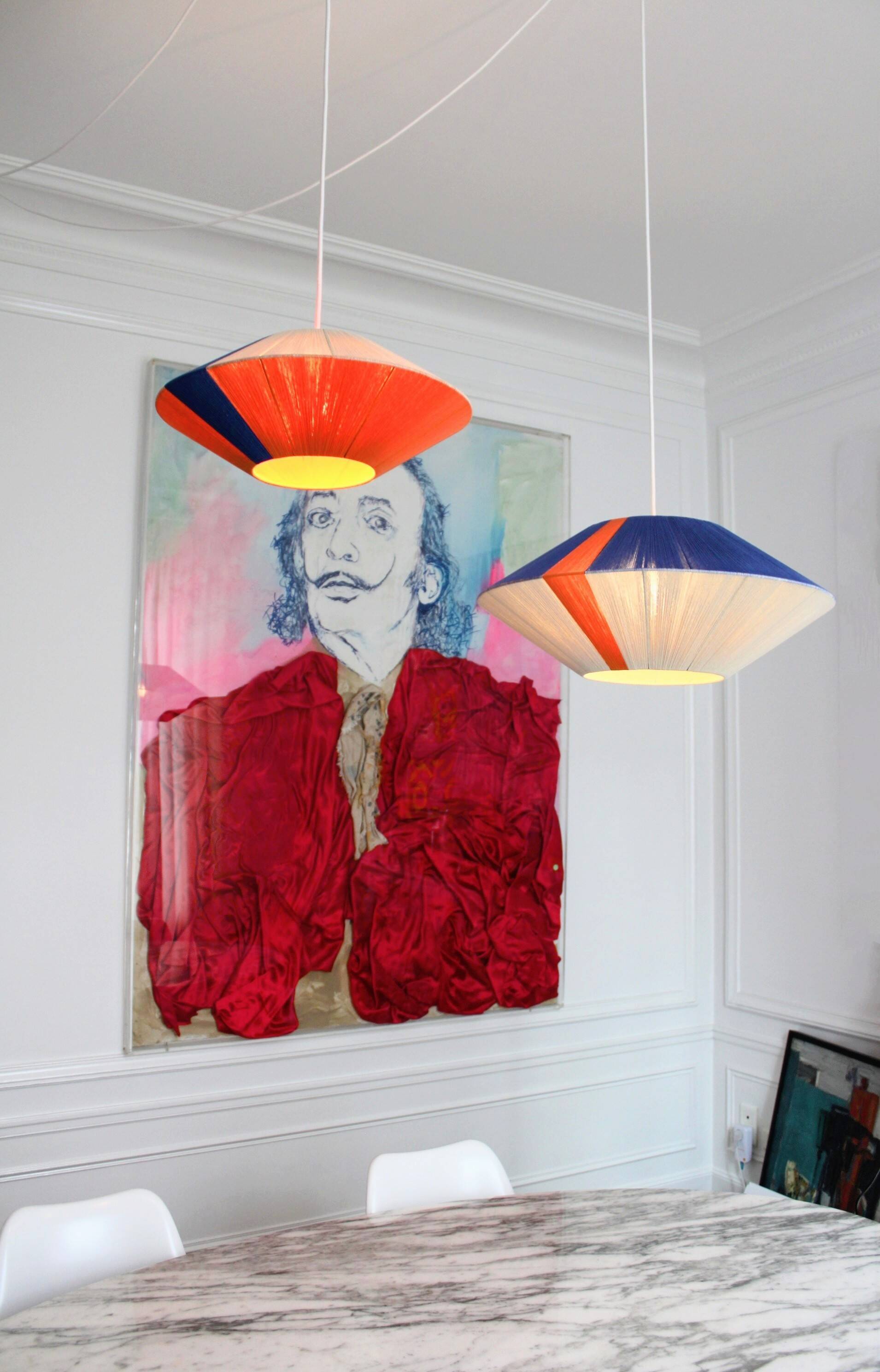 The Céleste electric blue orange suspension