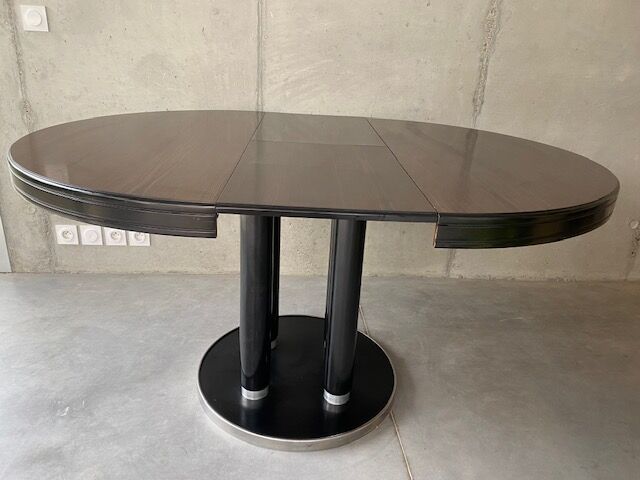 Expandable Roundtable