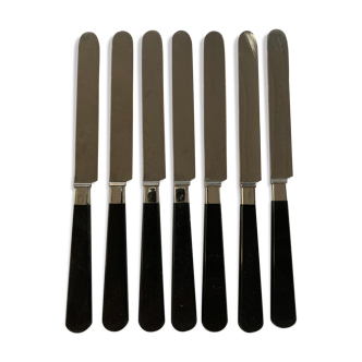 Batch of black cheese knives