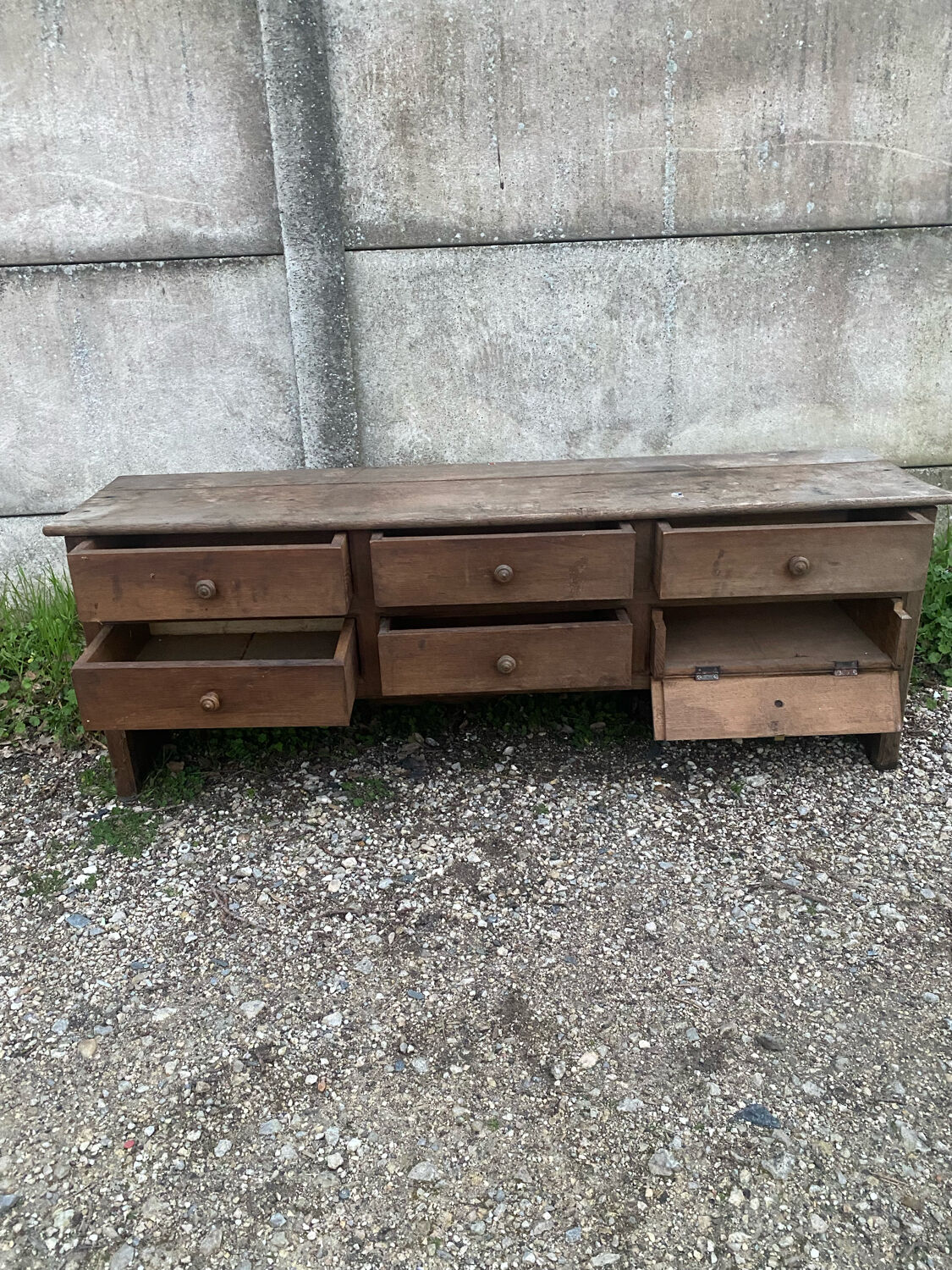 Solid wood drawer cabinet