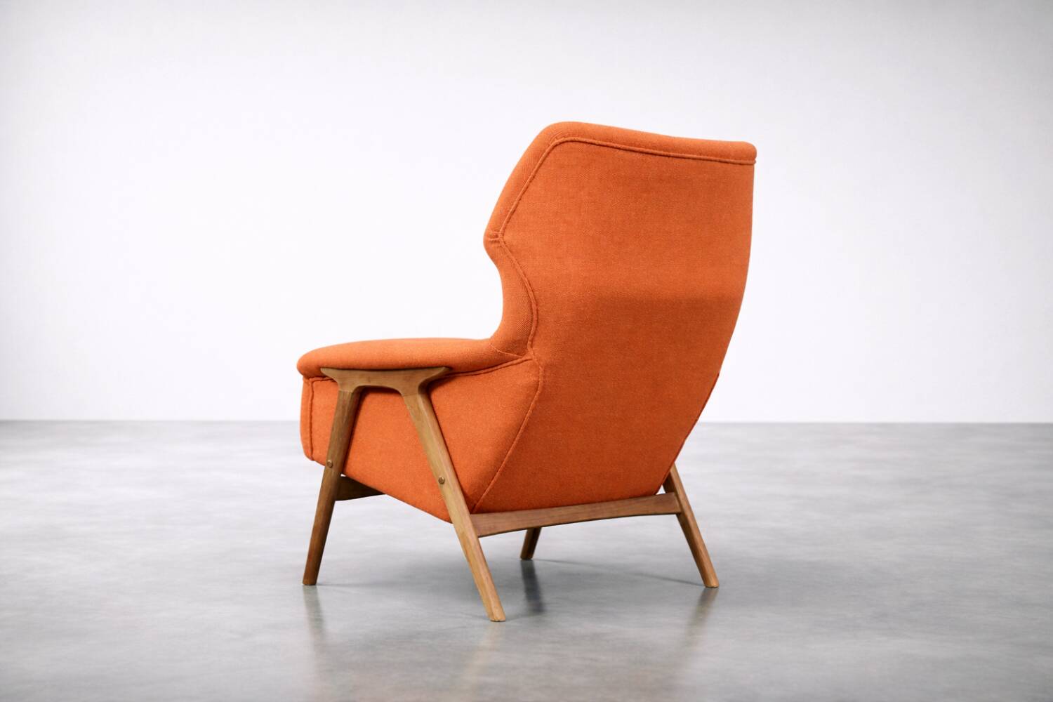 Vintage Mid-Century Elm Wing Master Chair by Thorbjörn Afdal for Bruksbo